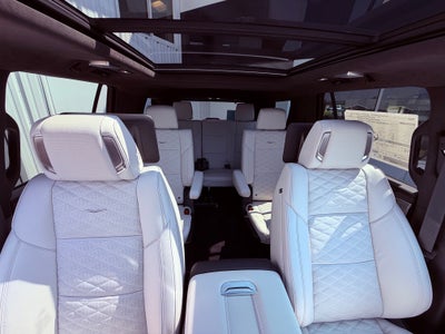 2026 Cadillac Escalade Platinum Sport