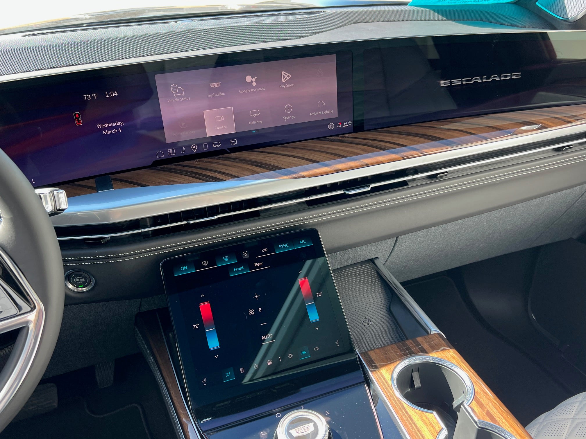 2026 Cadillac Escalade Platinum Sport