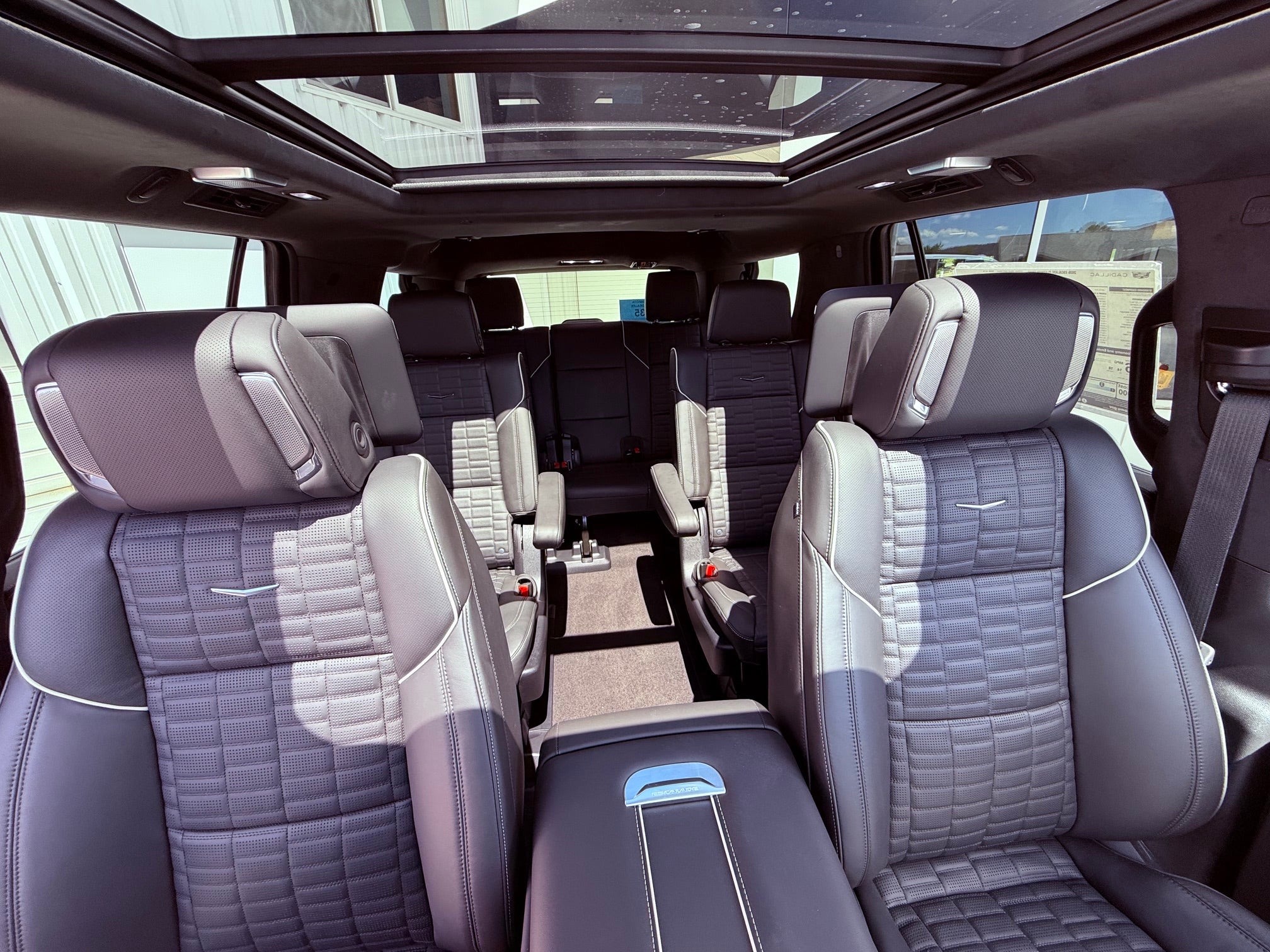 2026 Cadillac Escalade Platinum Sport