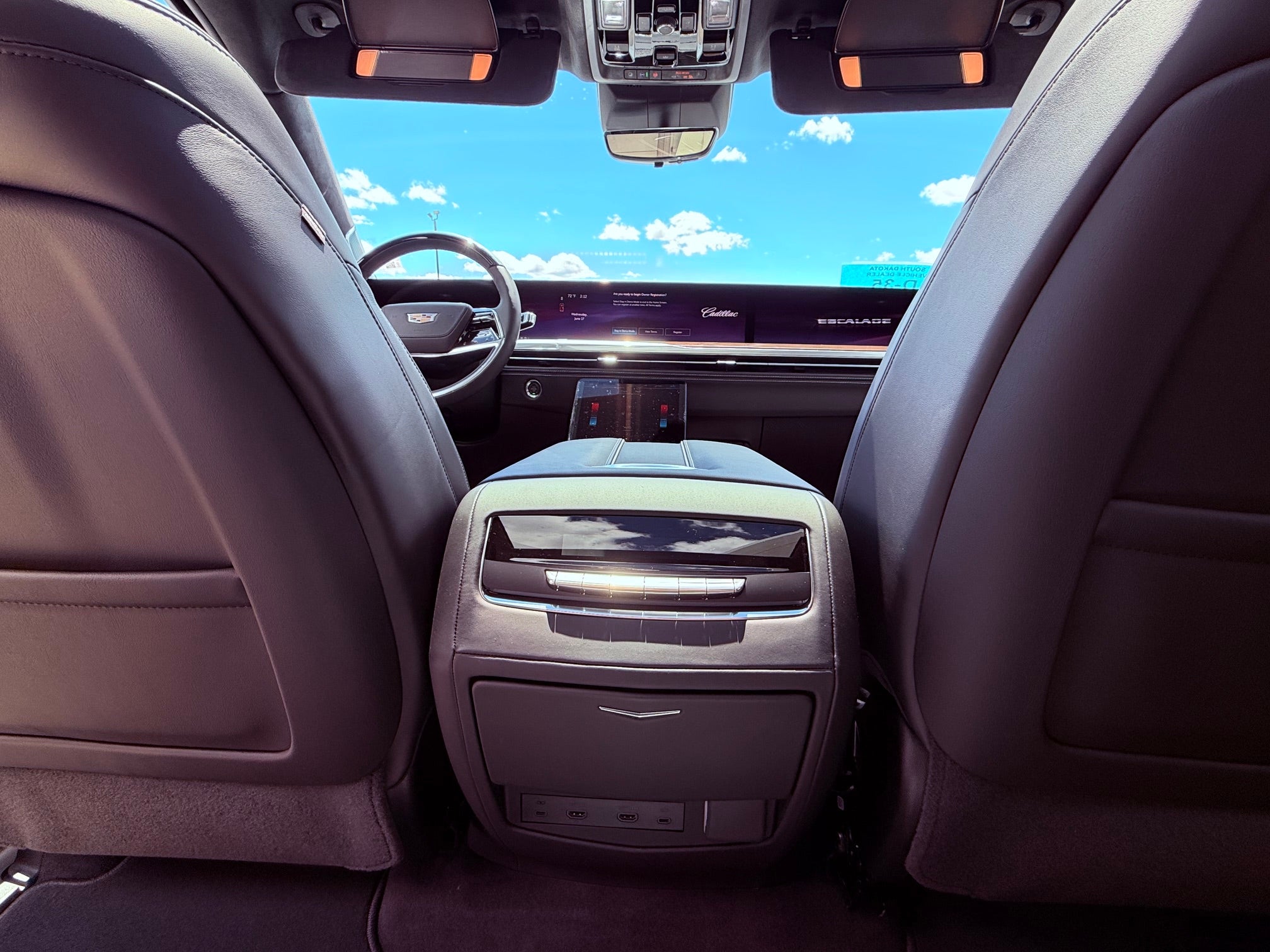 2026 Cadillac Escalade Platinum Sport