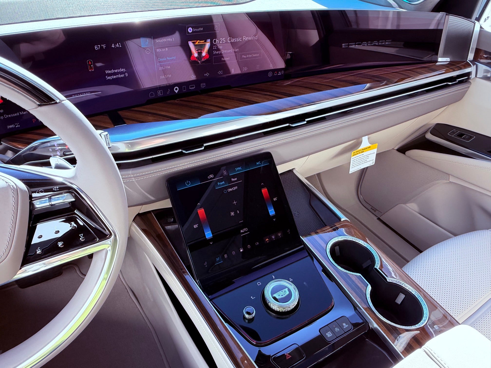 2026 Cadillac Escalade Platinum Sport