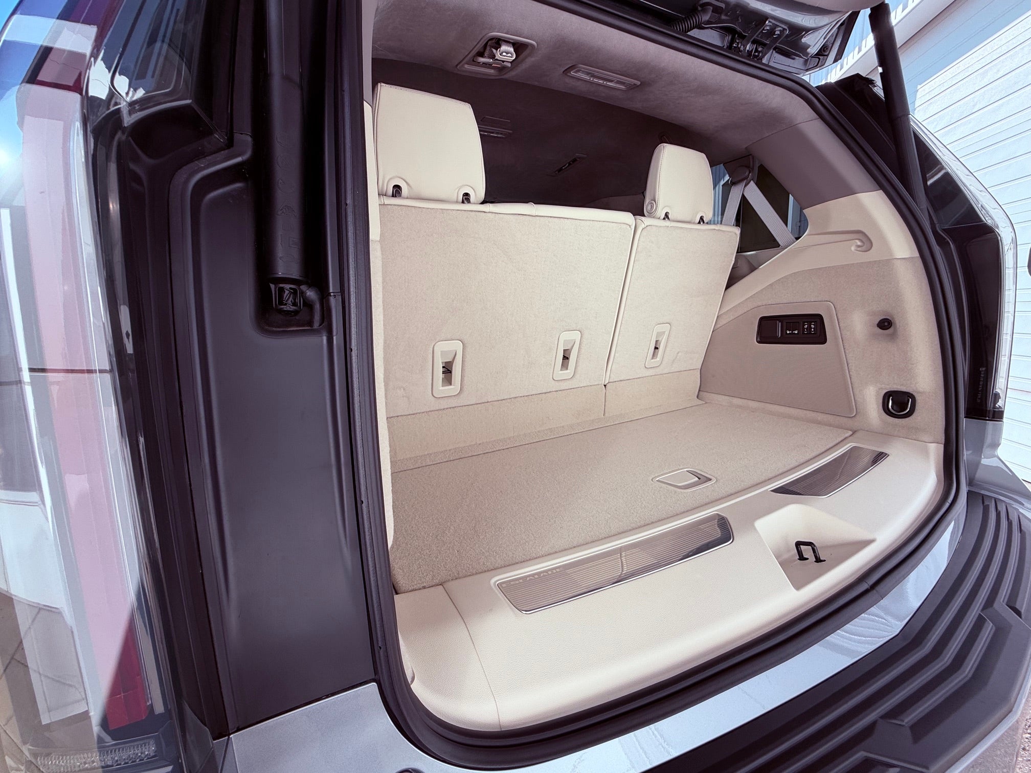 2026 Cadillac Escalade Platinum Sport