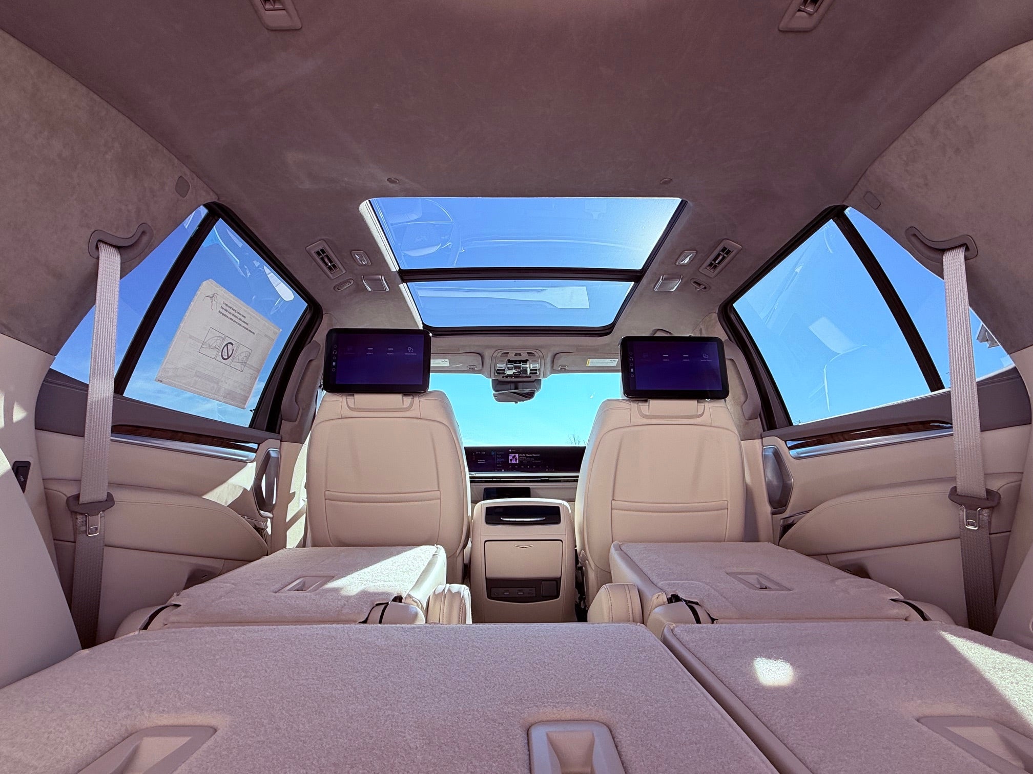 2026 Cadillac Escalade Platinum Sport