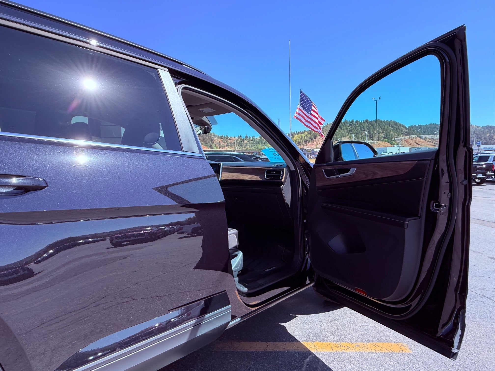 2024 Volkswagen Atlas Base
