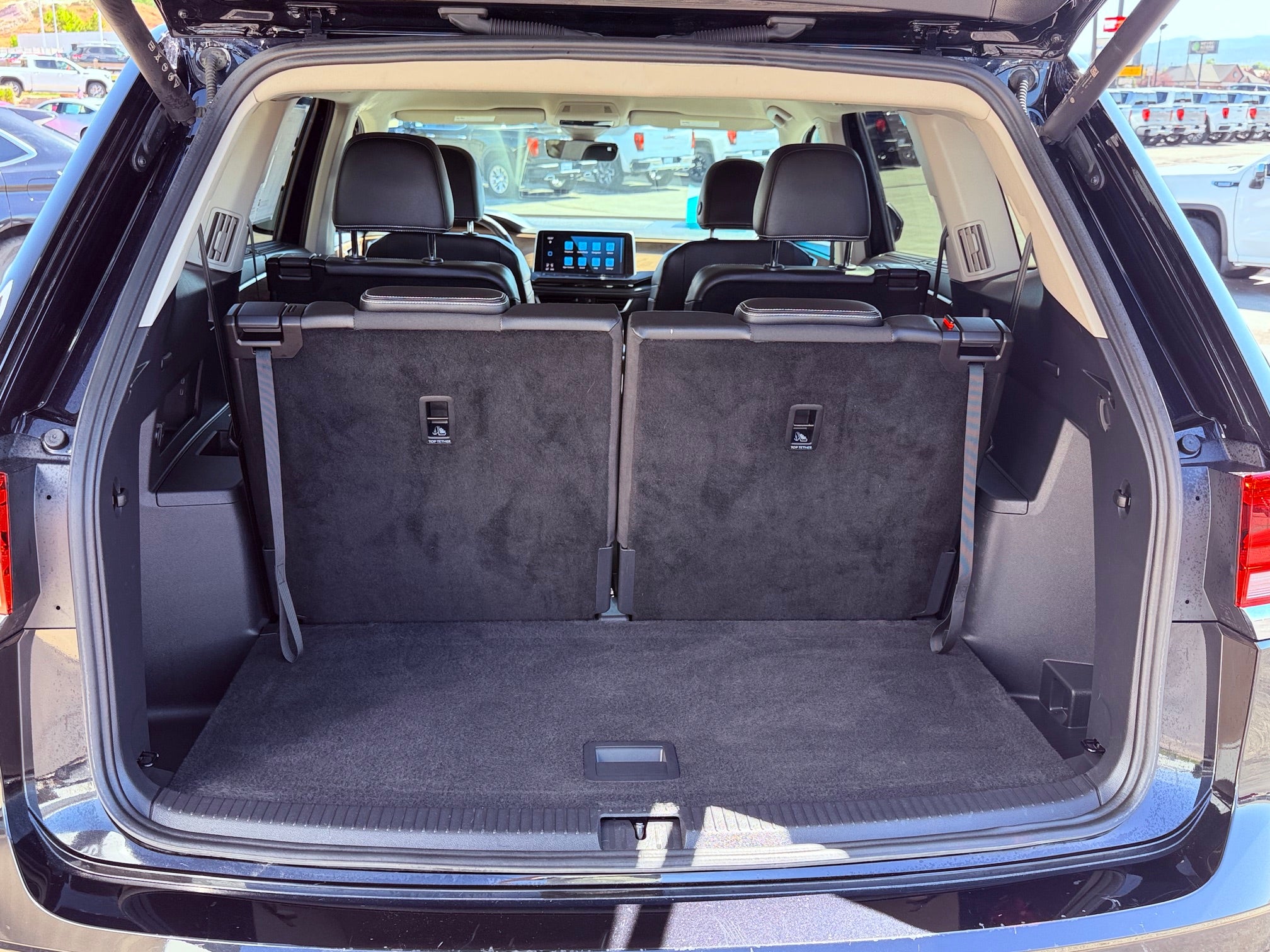 2024 Volkswagen Atlas Base