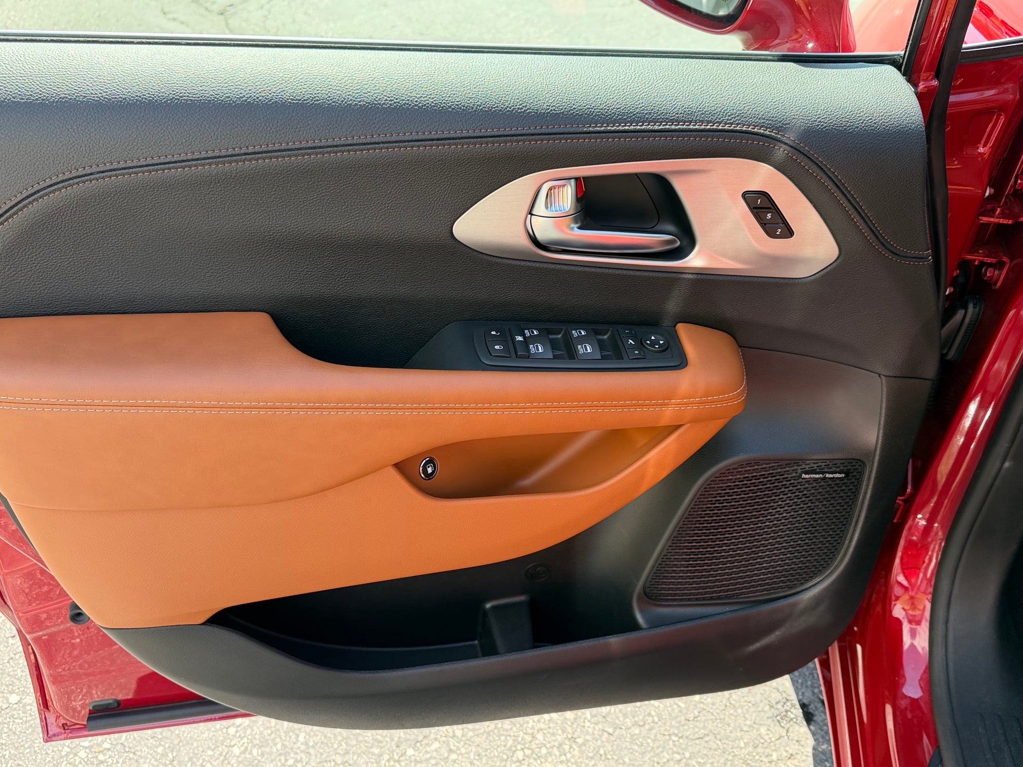 2024 Chrysler Pacifica Hybrid Base