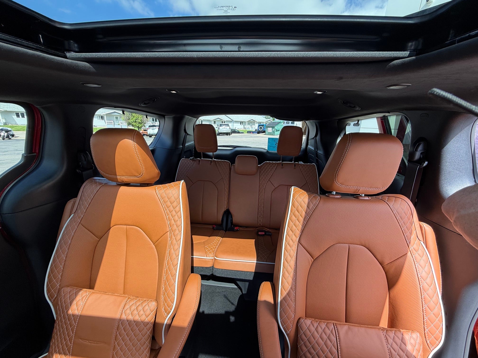 2024 Chrysler Pacifica Hybrid Base