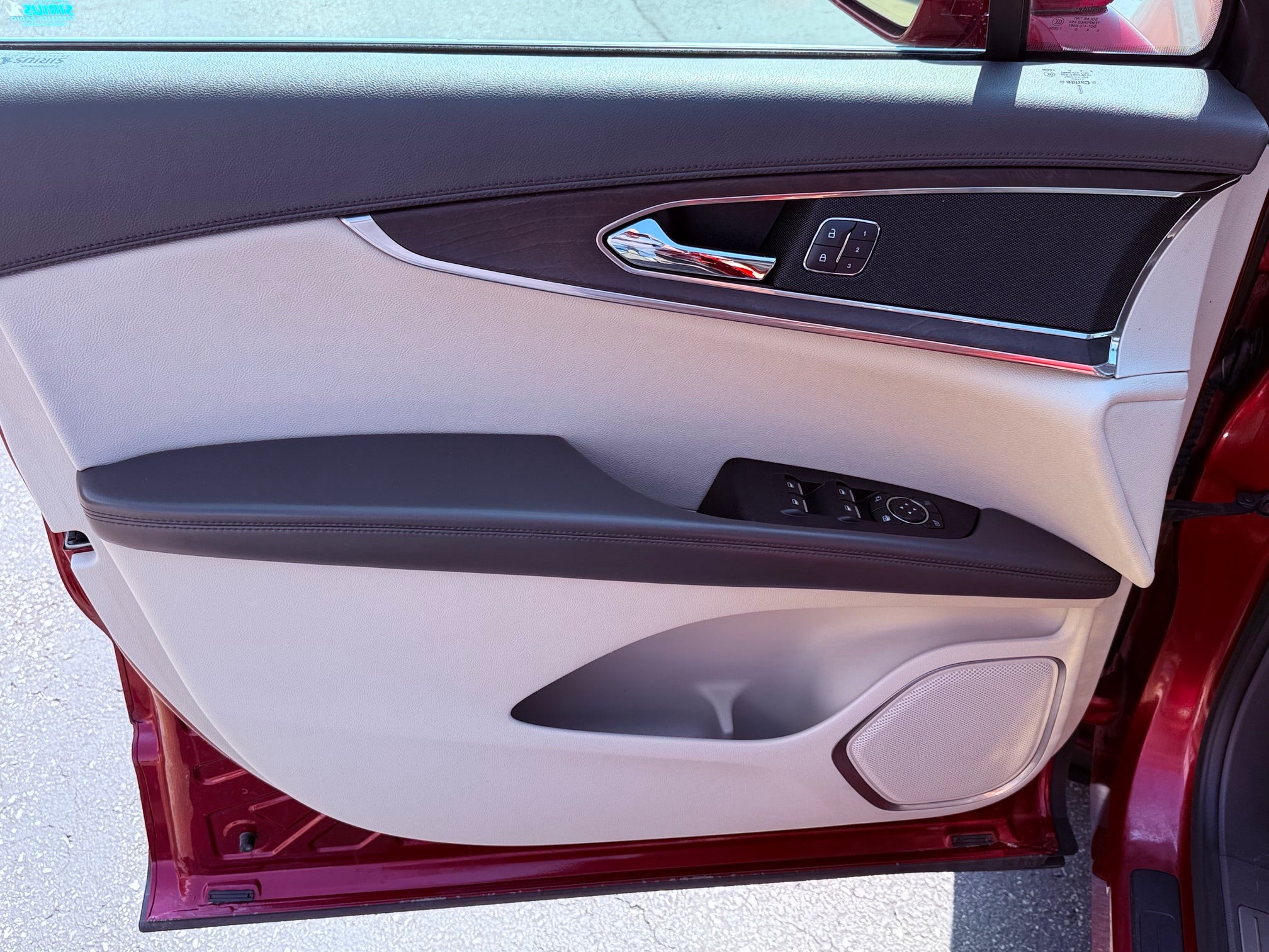 2017 Lincoln MKX Base