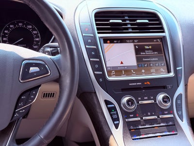 2017 Lincoln MKX Base