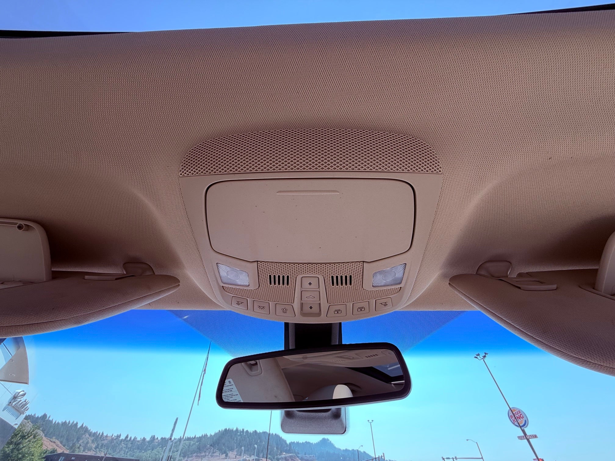 2017 Lincoln MKX Base