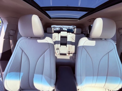 2017 Lincoln MKX Base