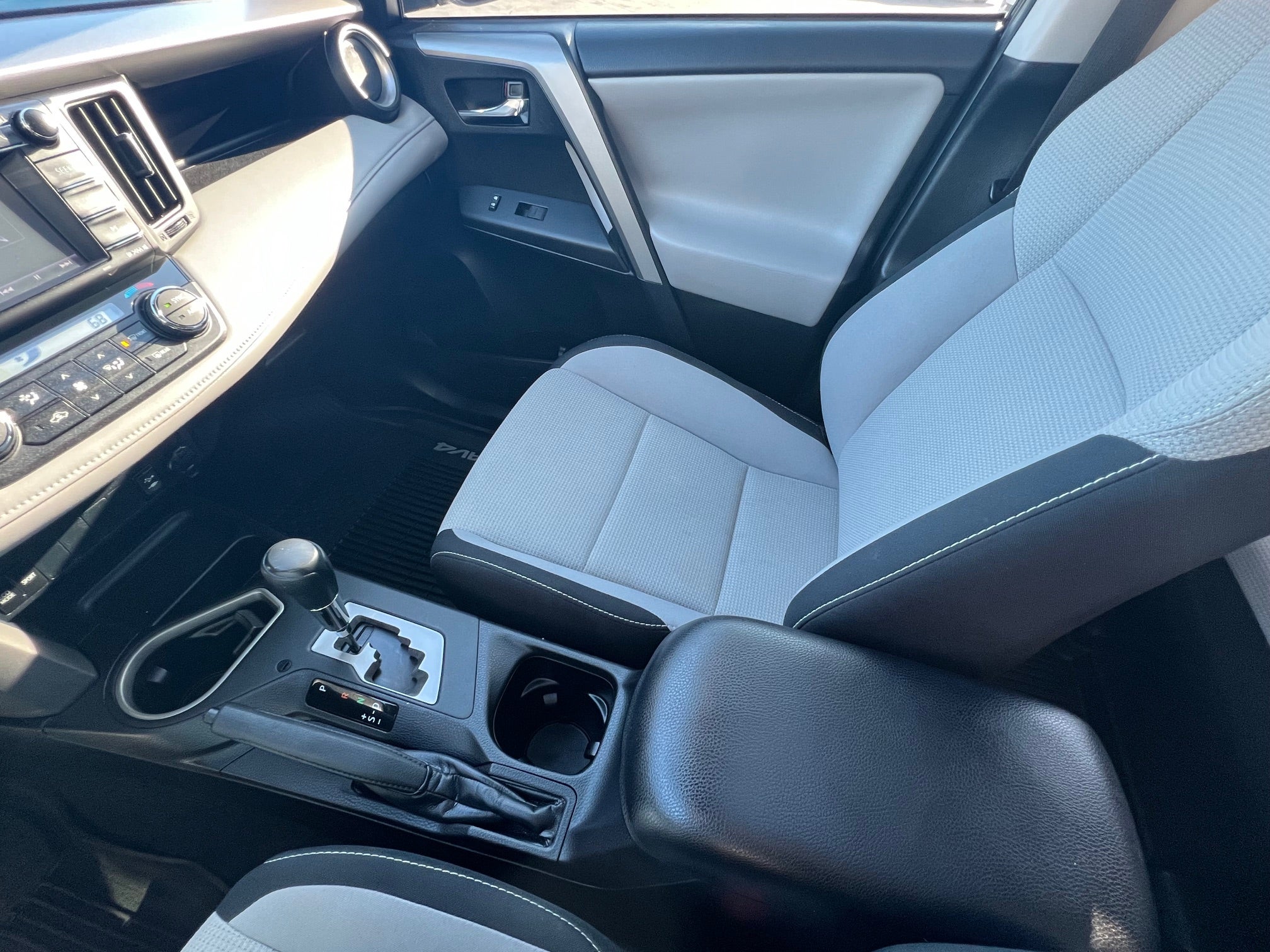 2018 Toyota RAV4 Base