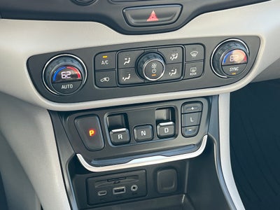 2020 GMC Terrain Base