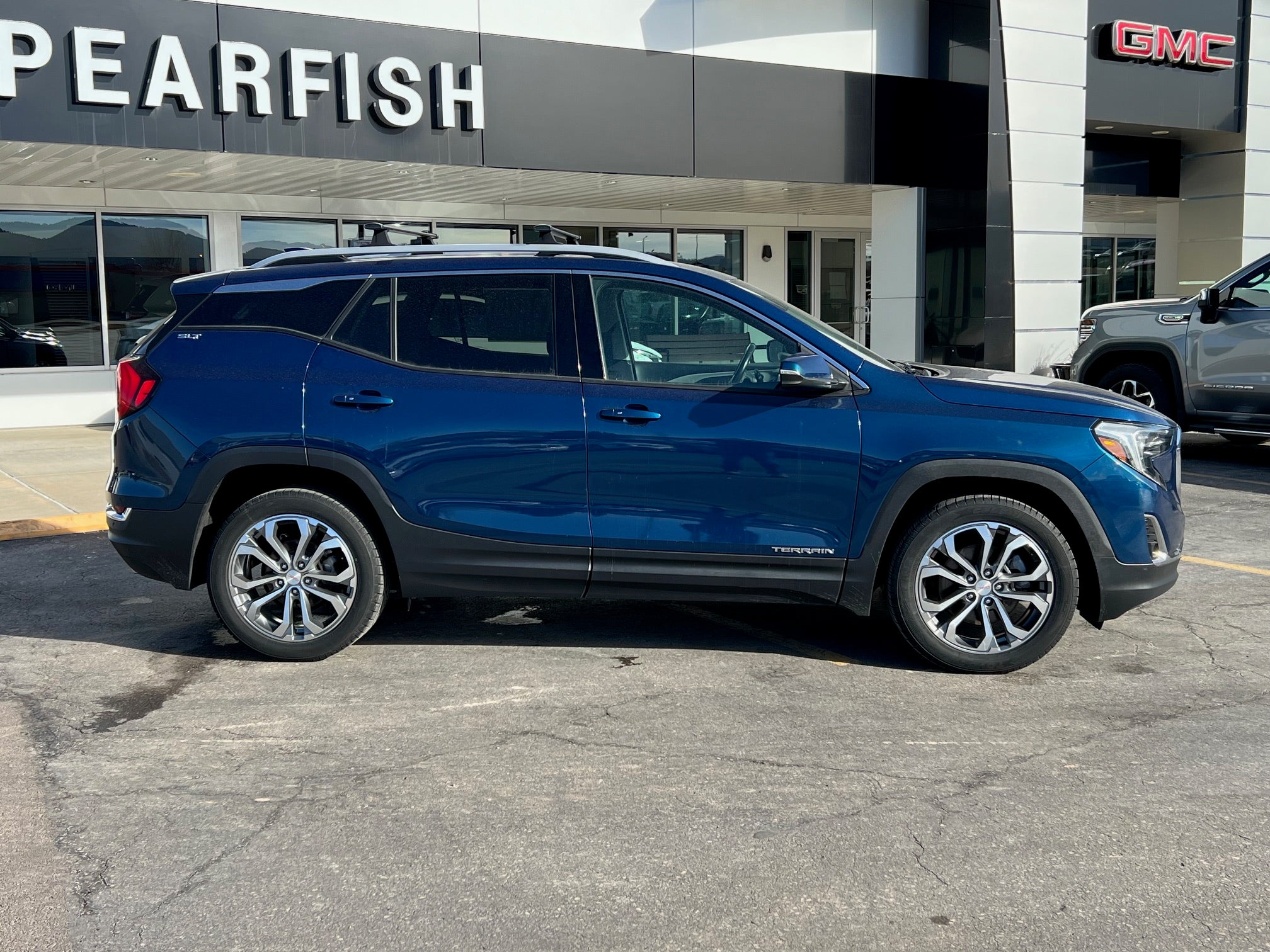 2020 GMC Terrain Base