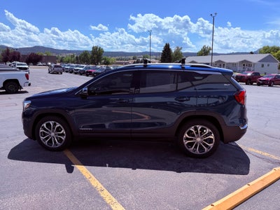 2020 GMC Terrain Base