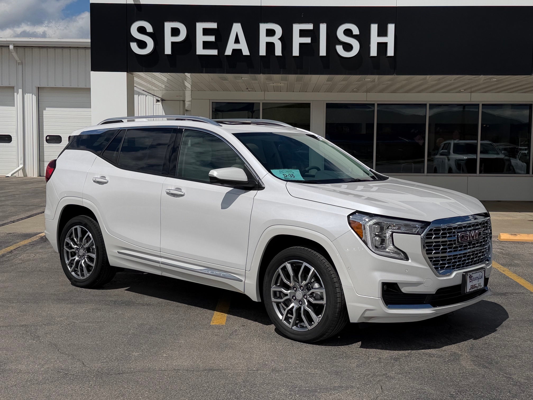 2024 GMC Terrain Base