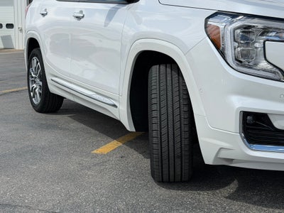 2024 GMC Terrain Base