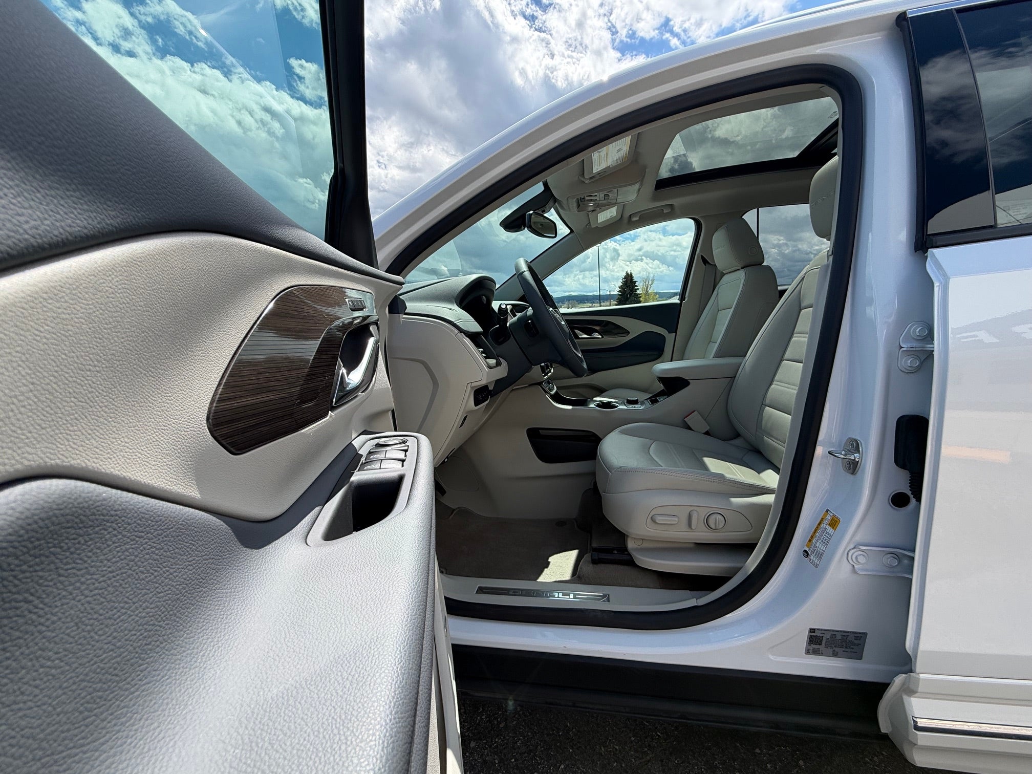 2024 GMC Terrain Base