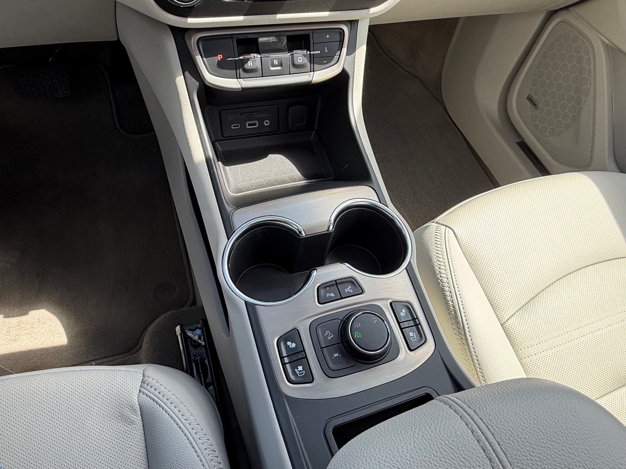 2024 GMC Terrain Base