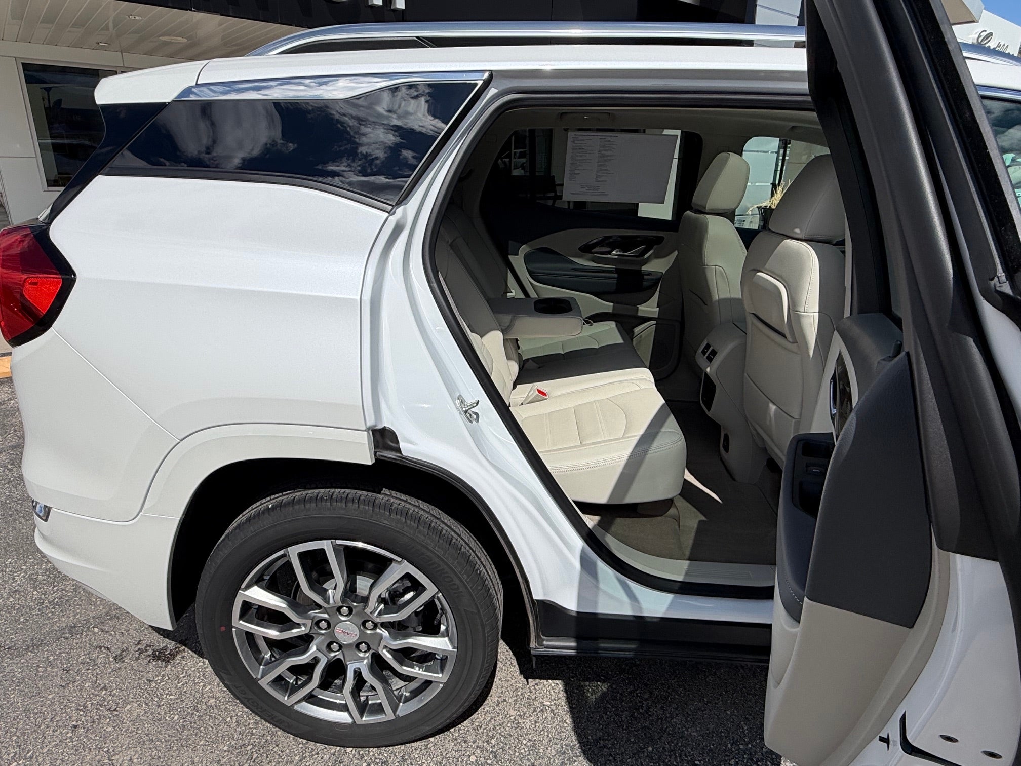 2024 GMC Terrain Base