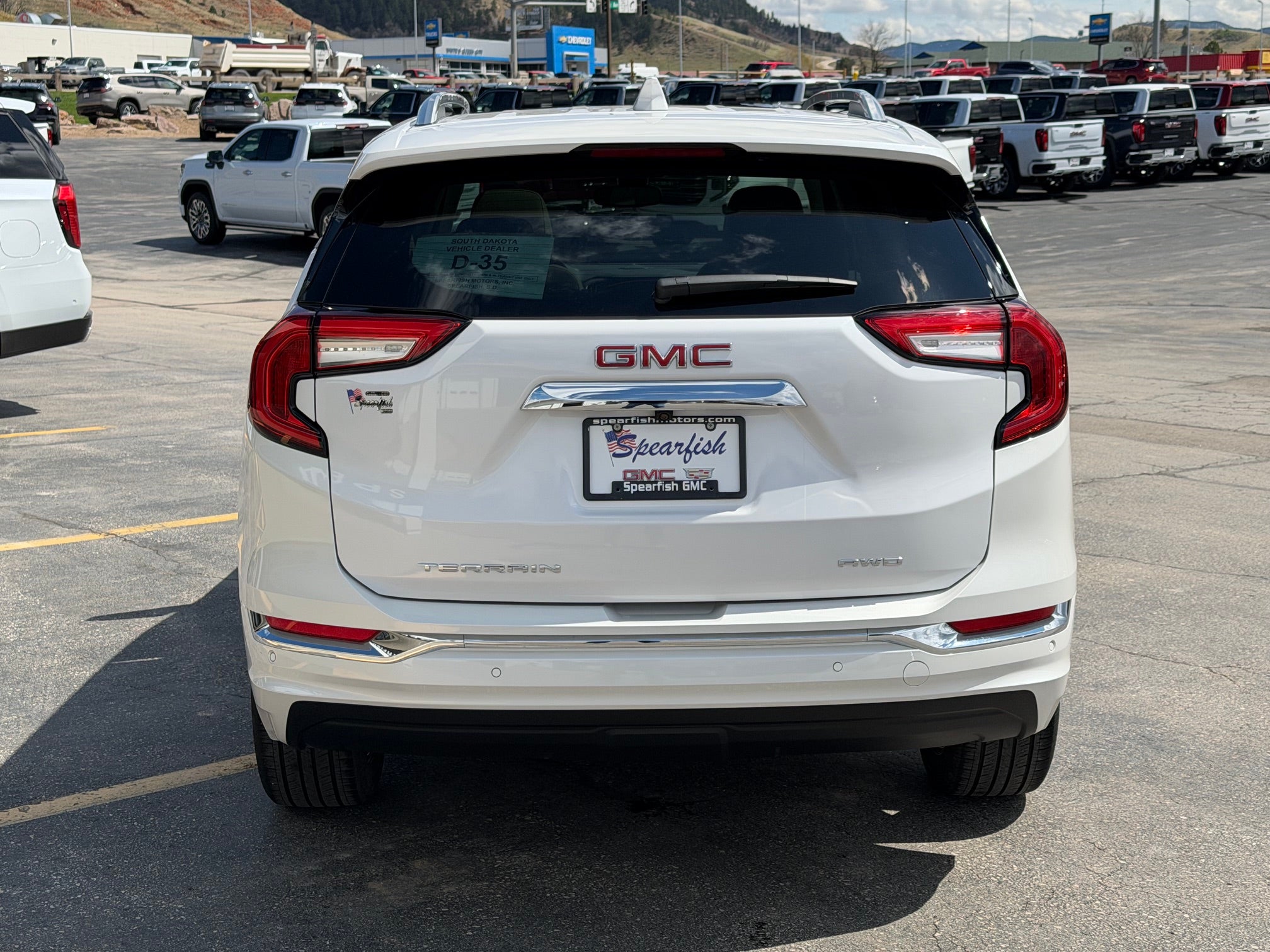 2024 GMC Terrain Base