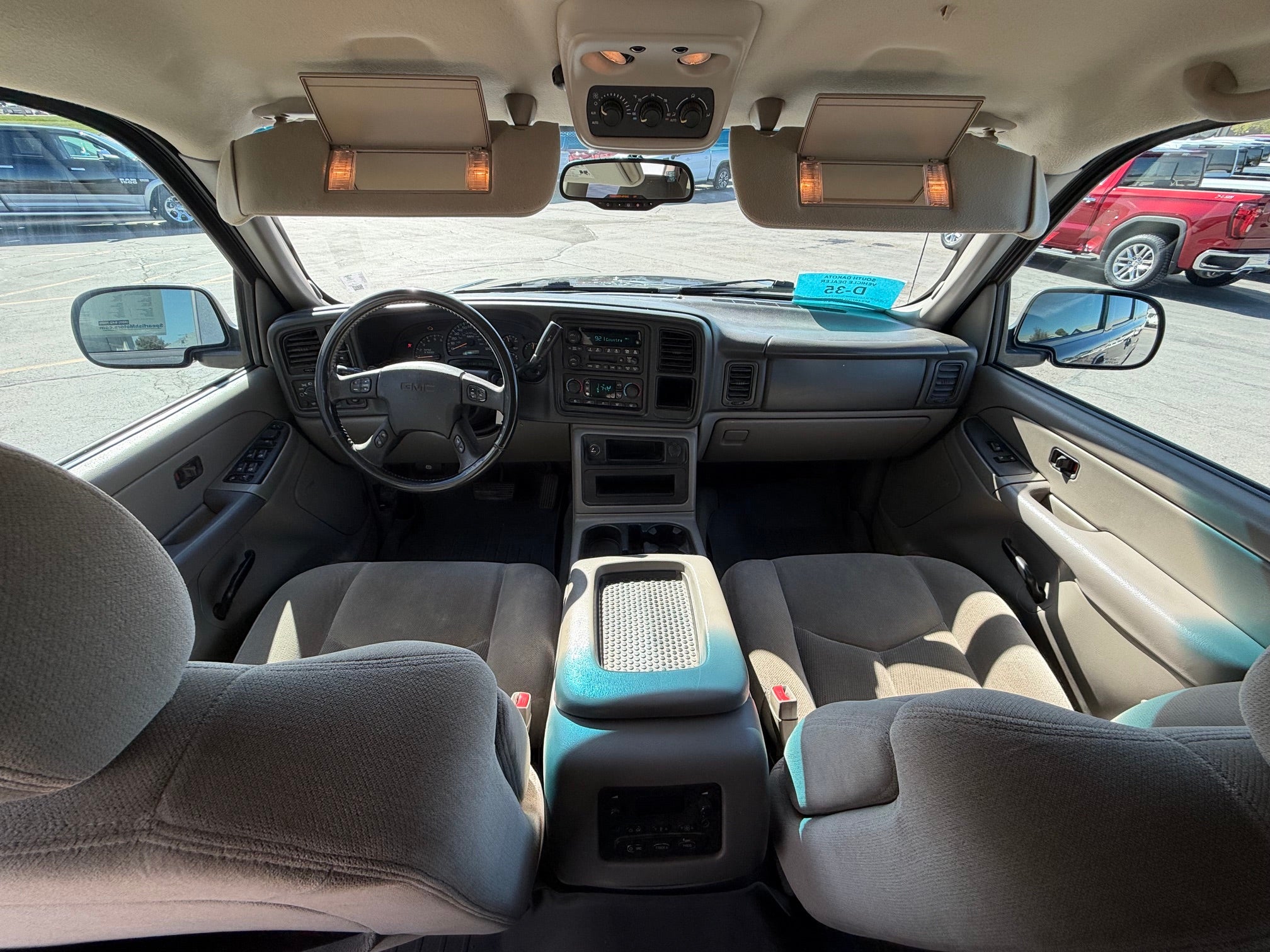 2005 GMC Yukon XL Base
