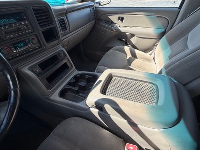 2005 GMC Yukon XL Base
