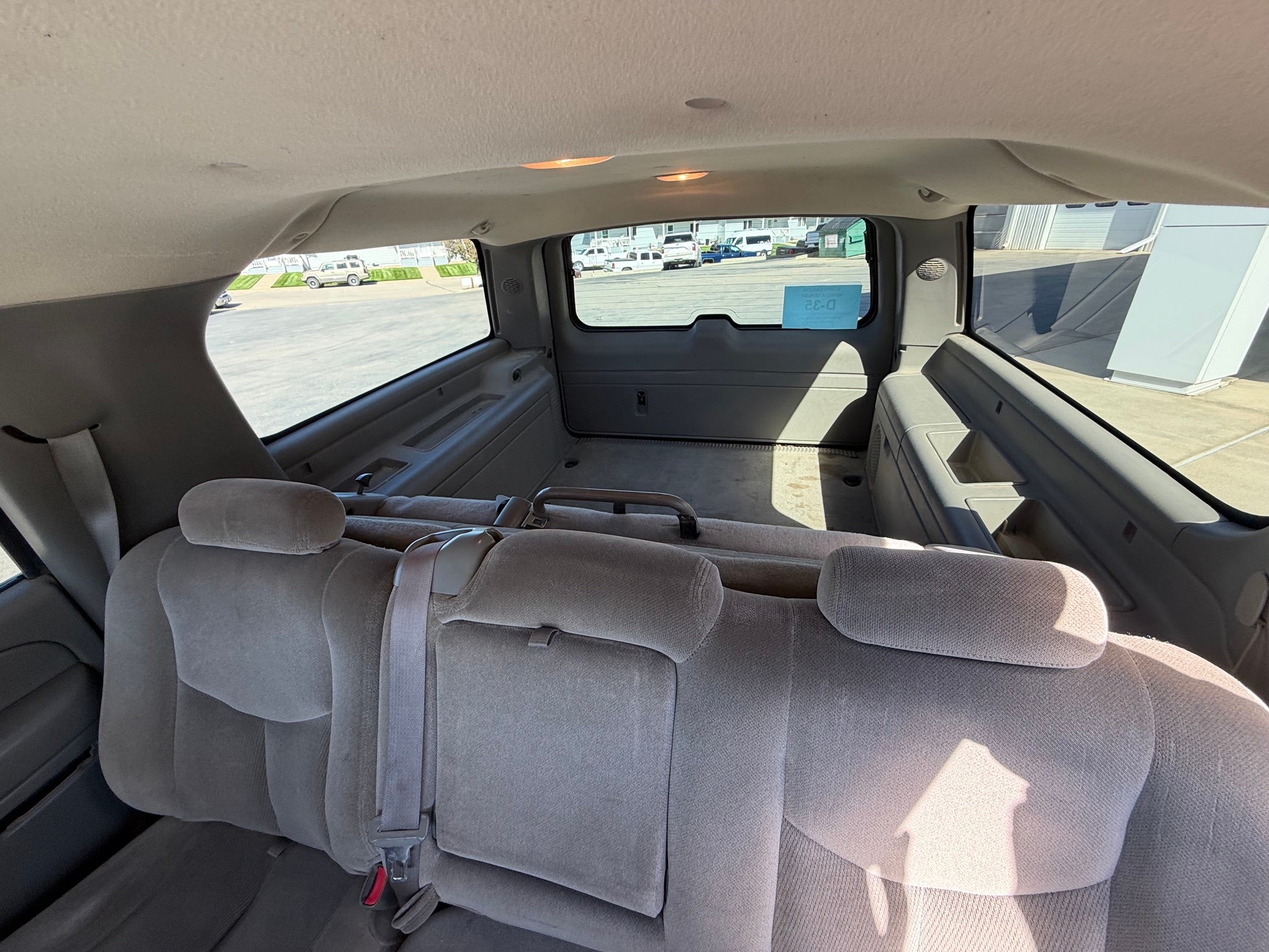 2005 GMC Yukon XL Base