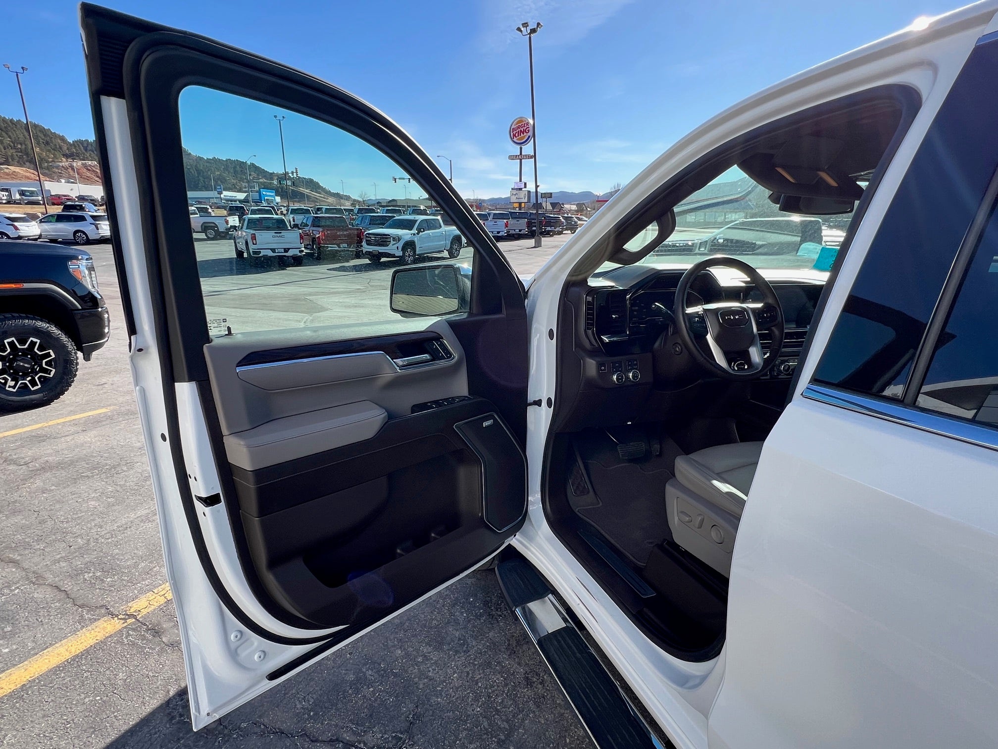 2025 GMC Sierra 1500 Base