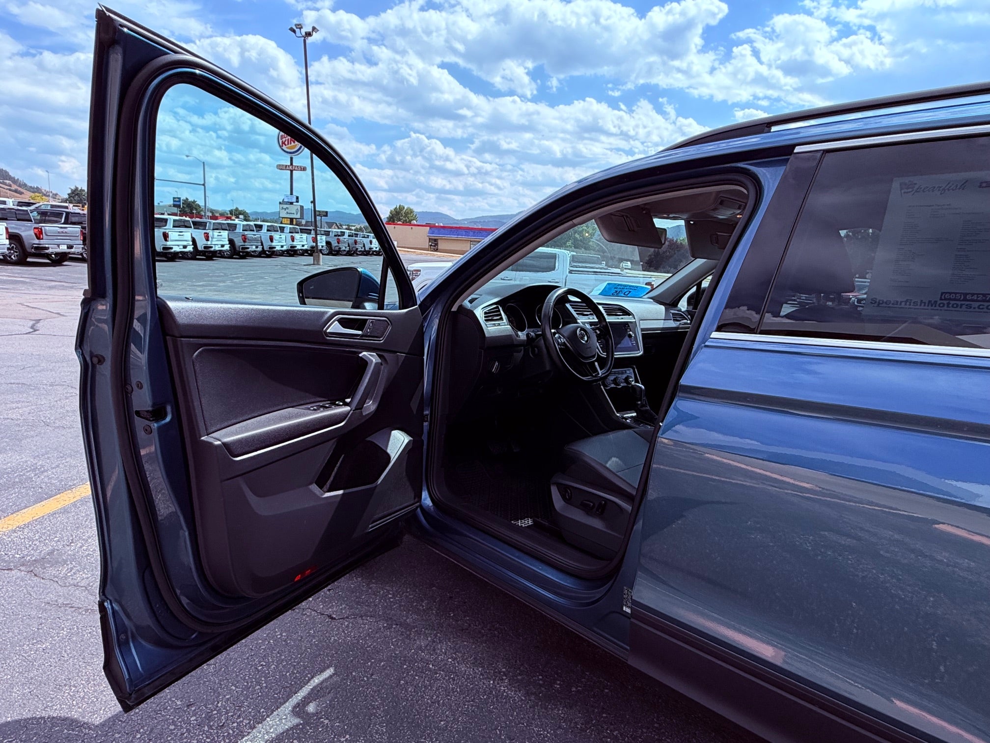 2019 Volkswagen Tiguan Base