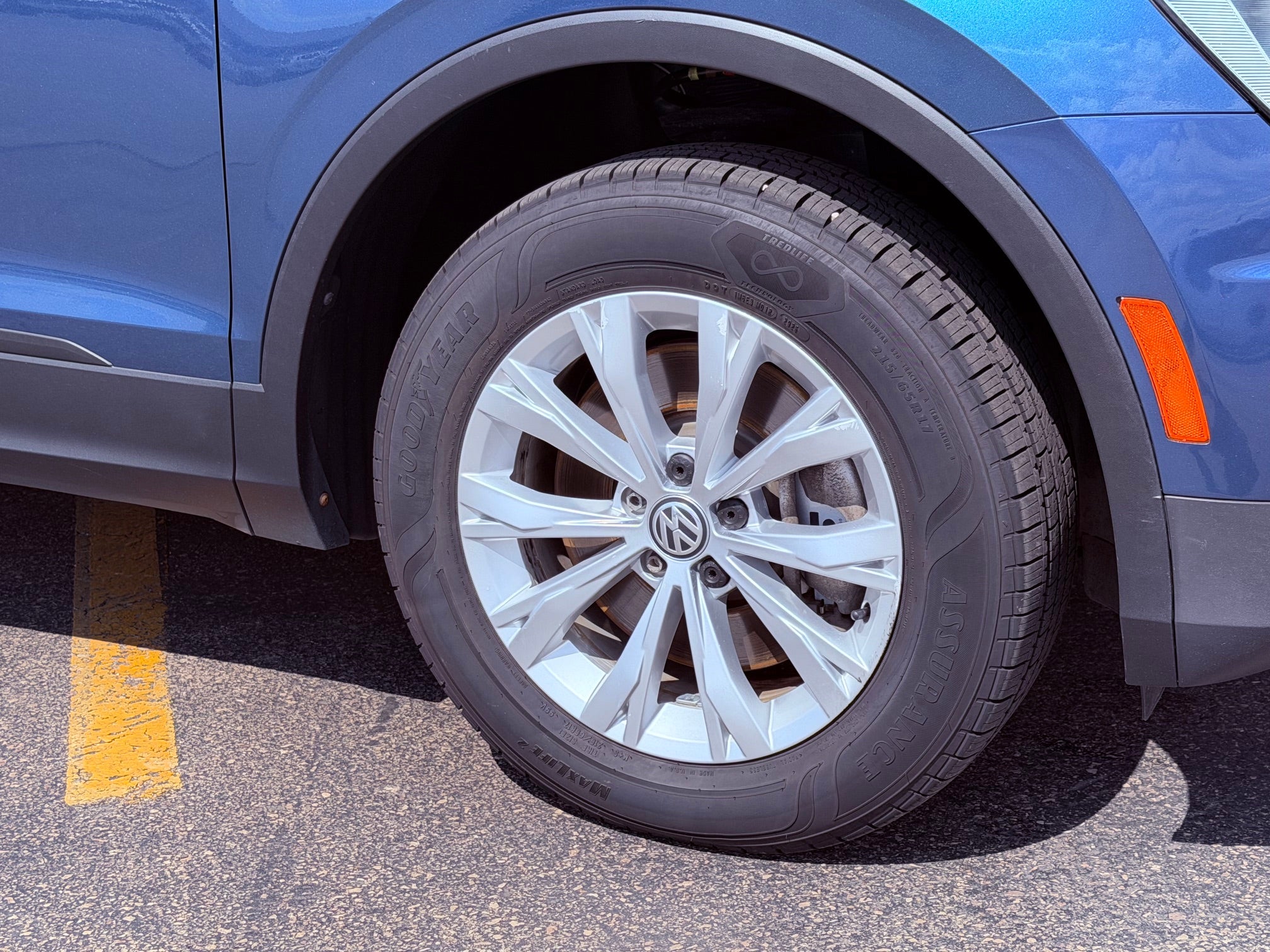 2019 Volkswagen Tiguan Base
