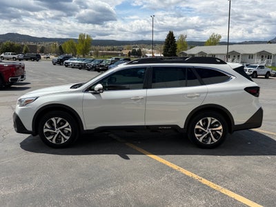 2020 Subaru Outback Base