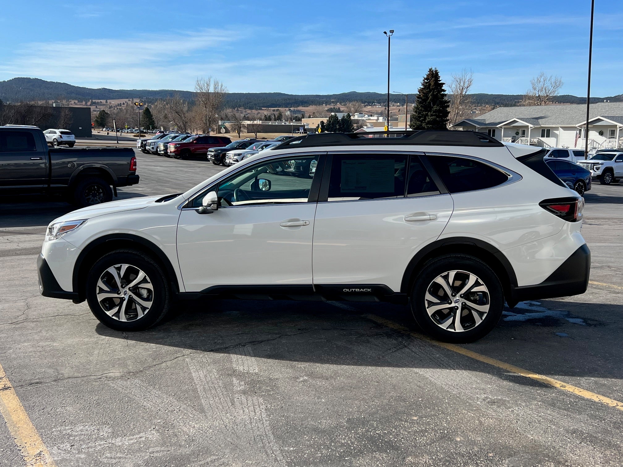 2022 Subaru Outback Base