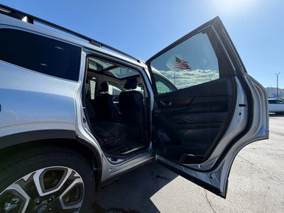 2023 Subaru Ascent Base