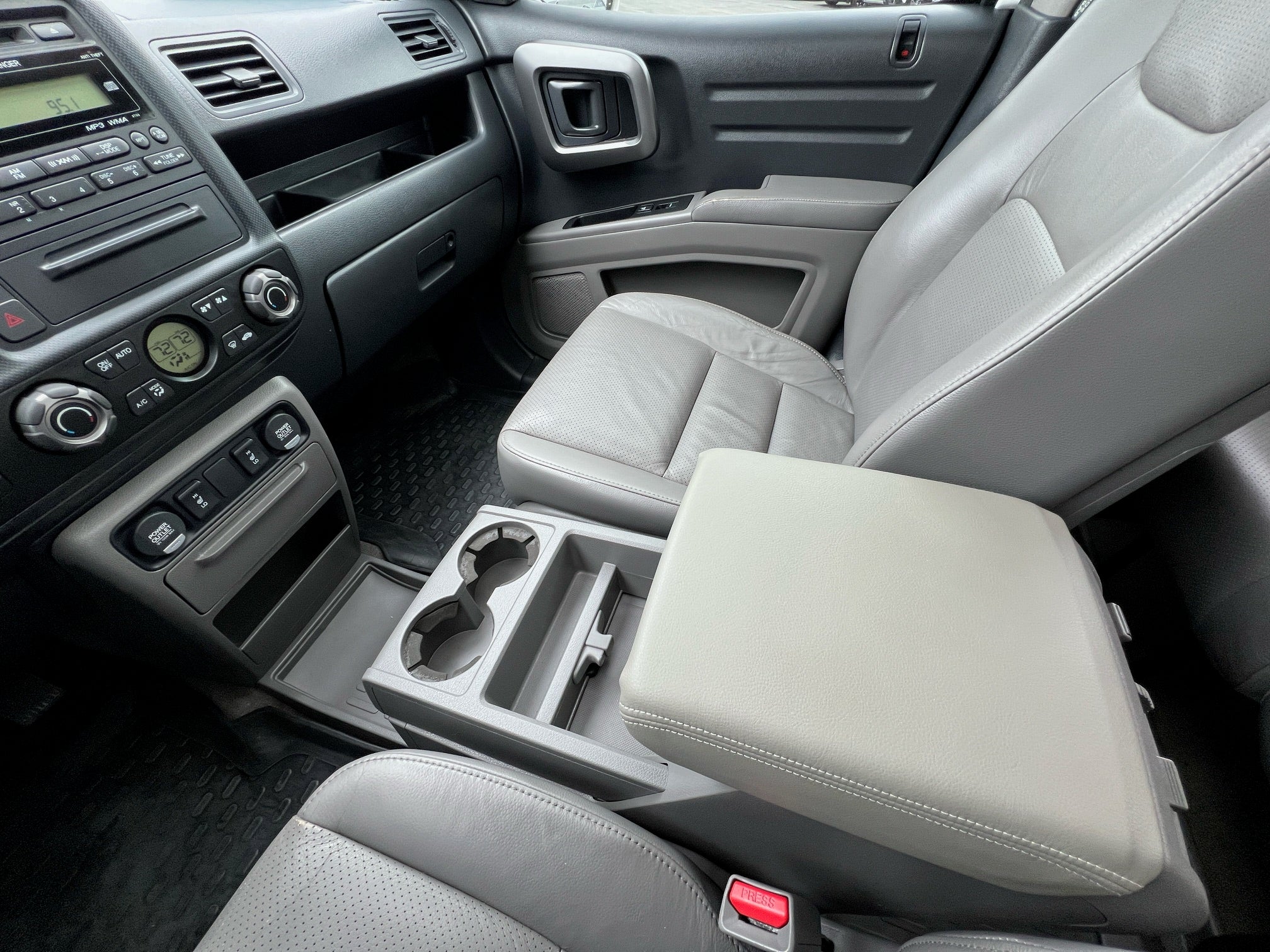 2014 Honda Ridgeline Base