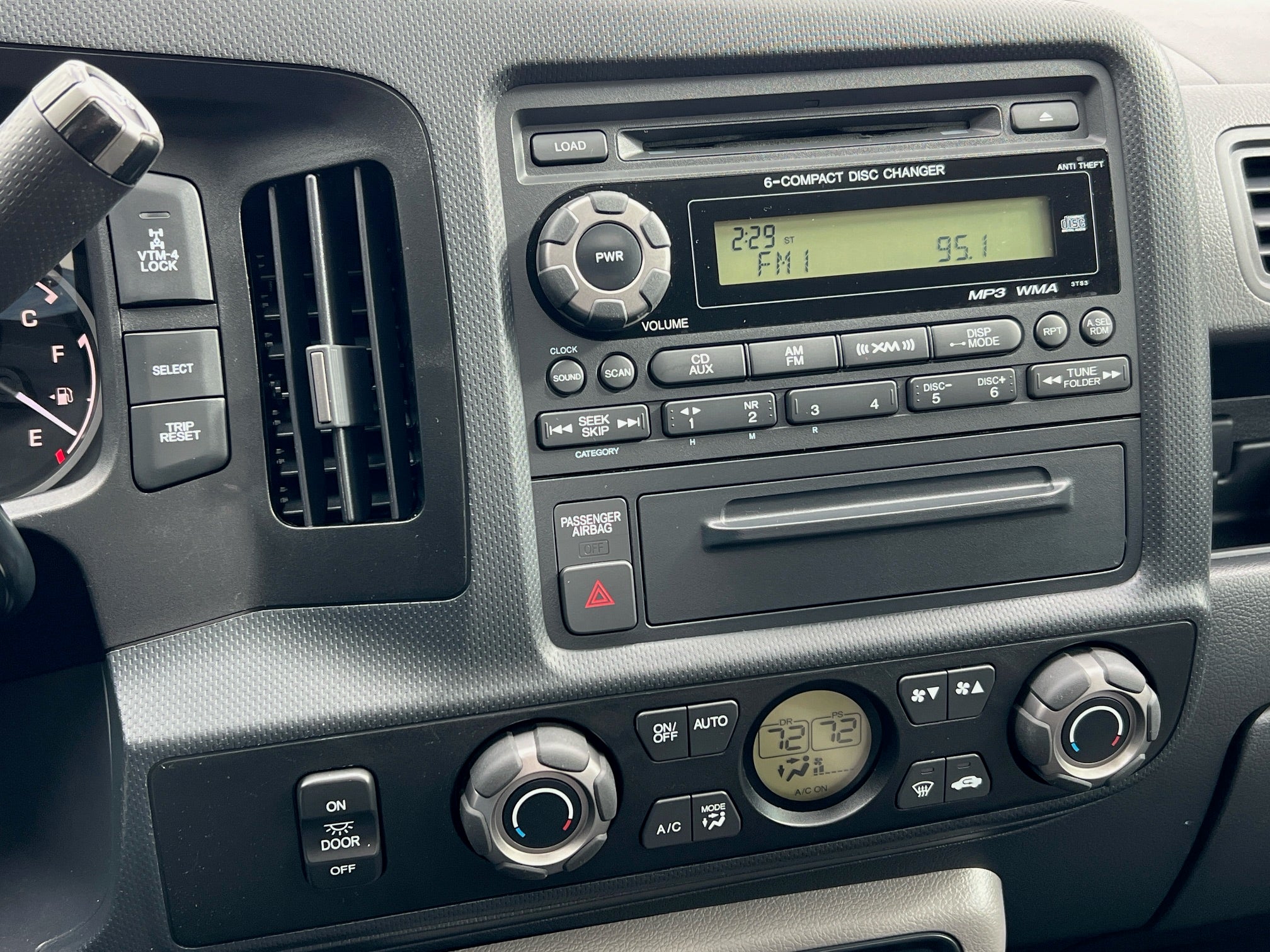 2014 Honda Ridgeline Base