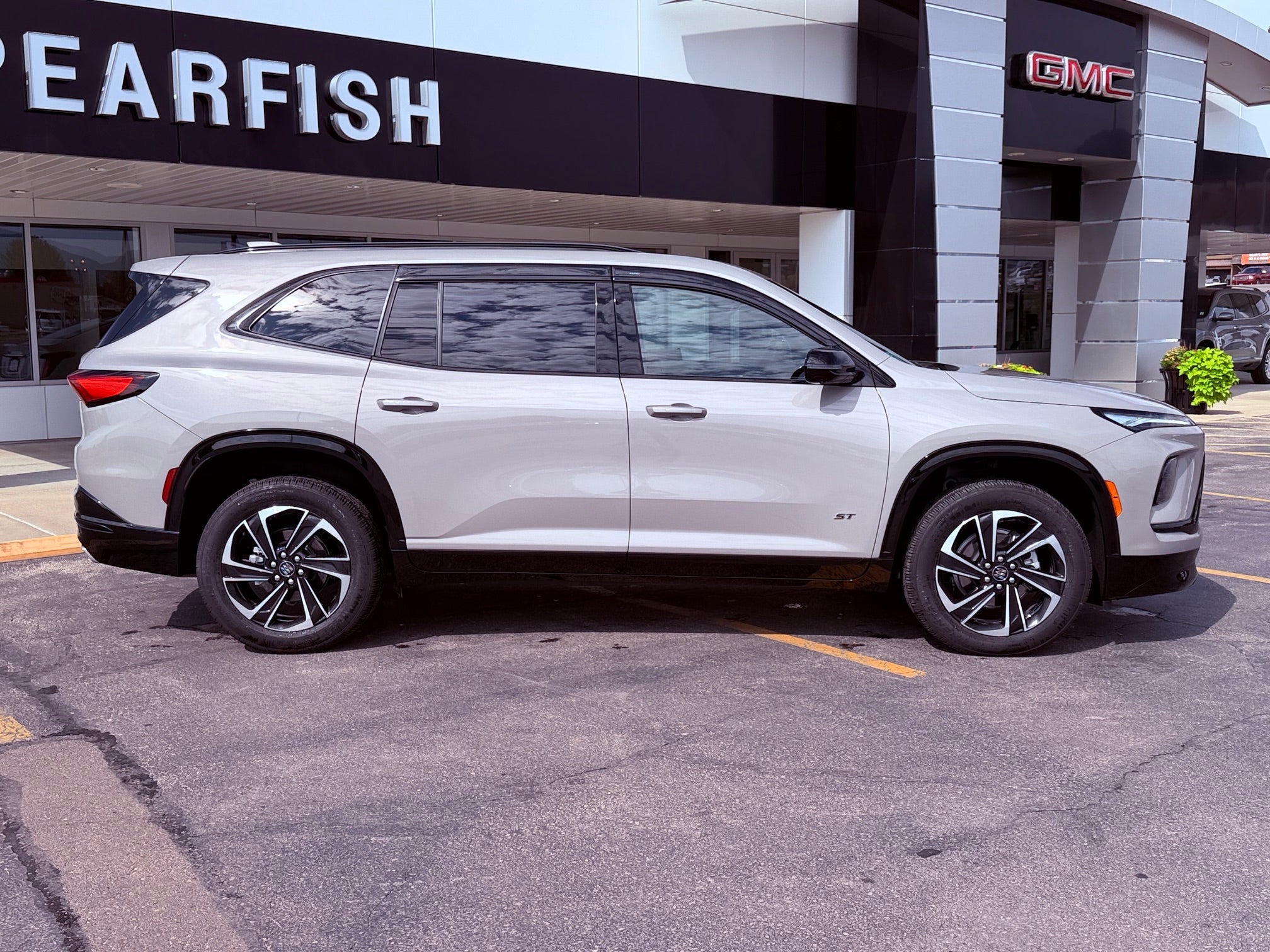 2026 Buick Enclave Base