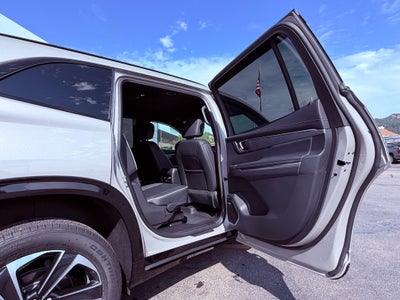 2026 Buick Enclave Base