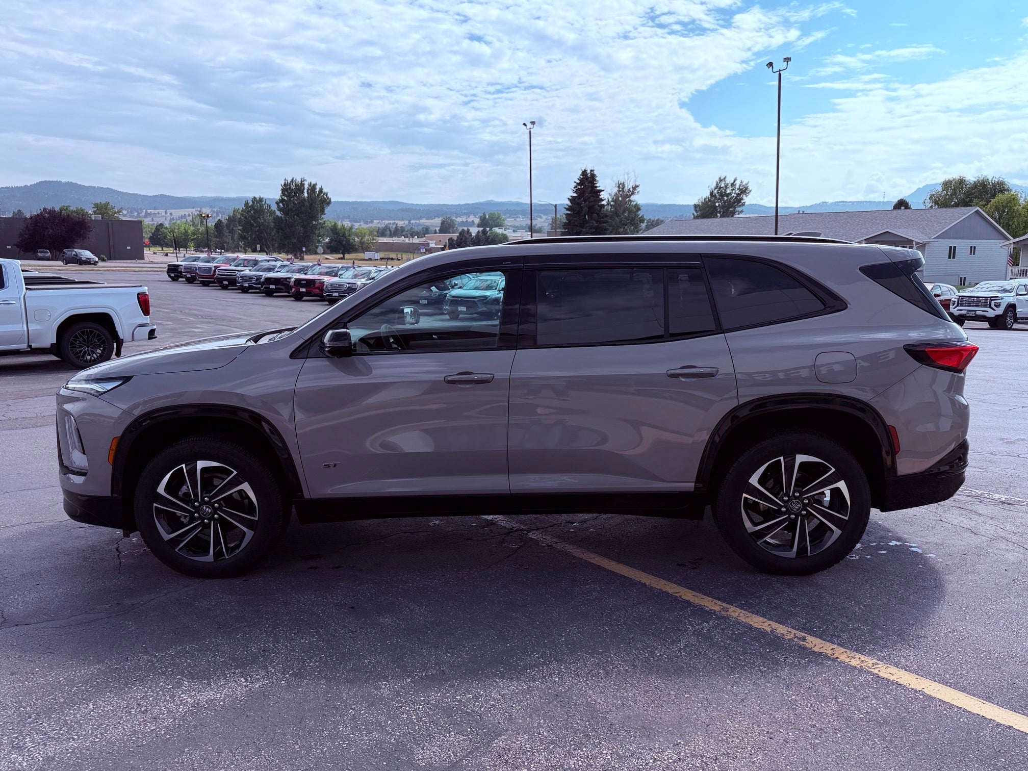 2026 Buick Enclave Base