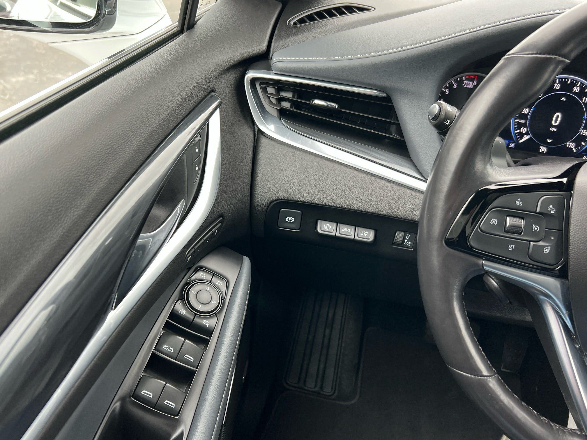 2022 Buick Enclave Base