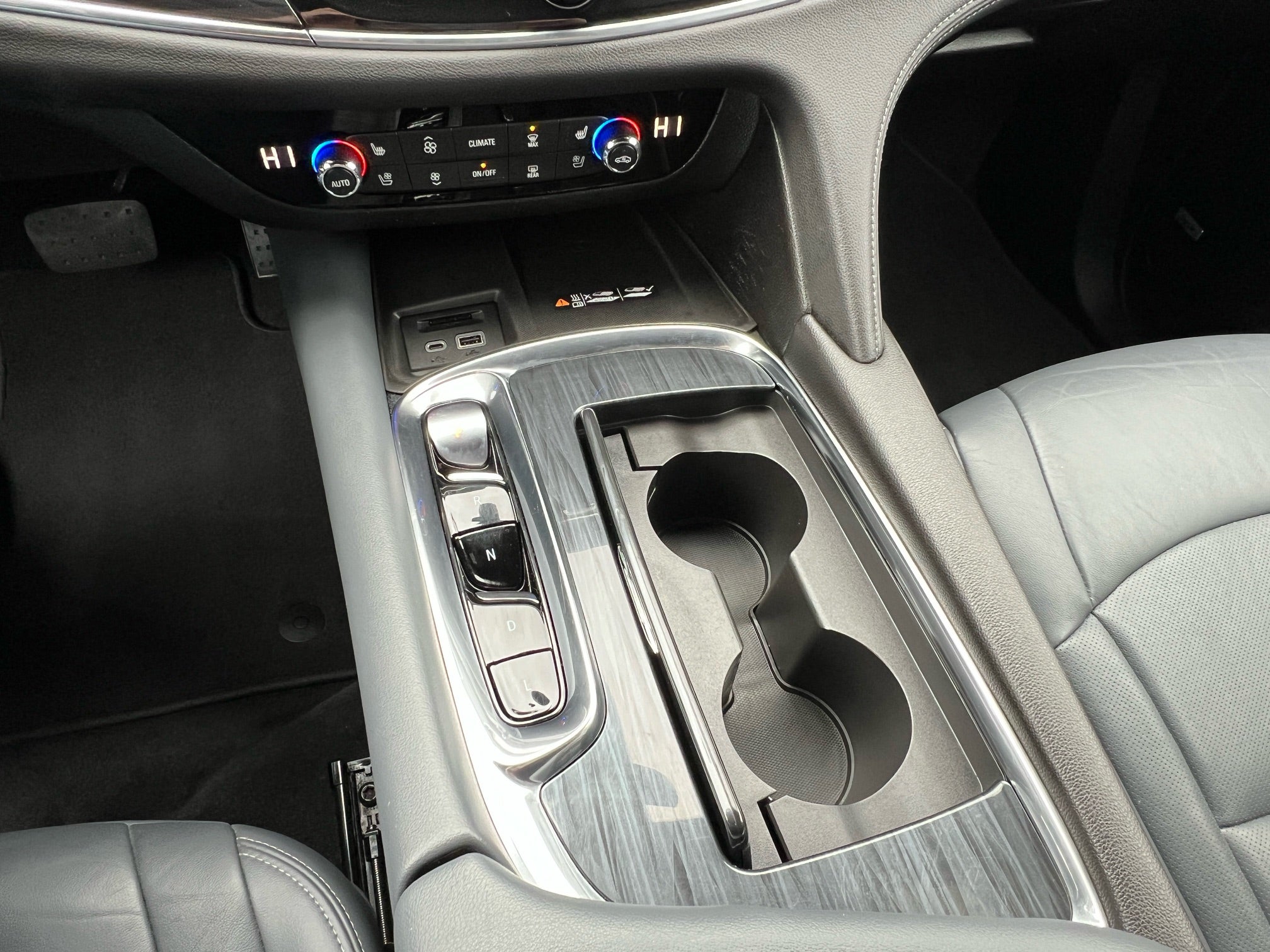 2022 Buick Enclave Base
