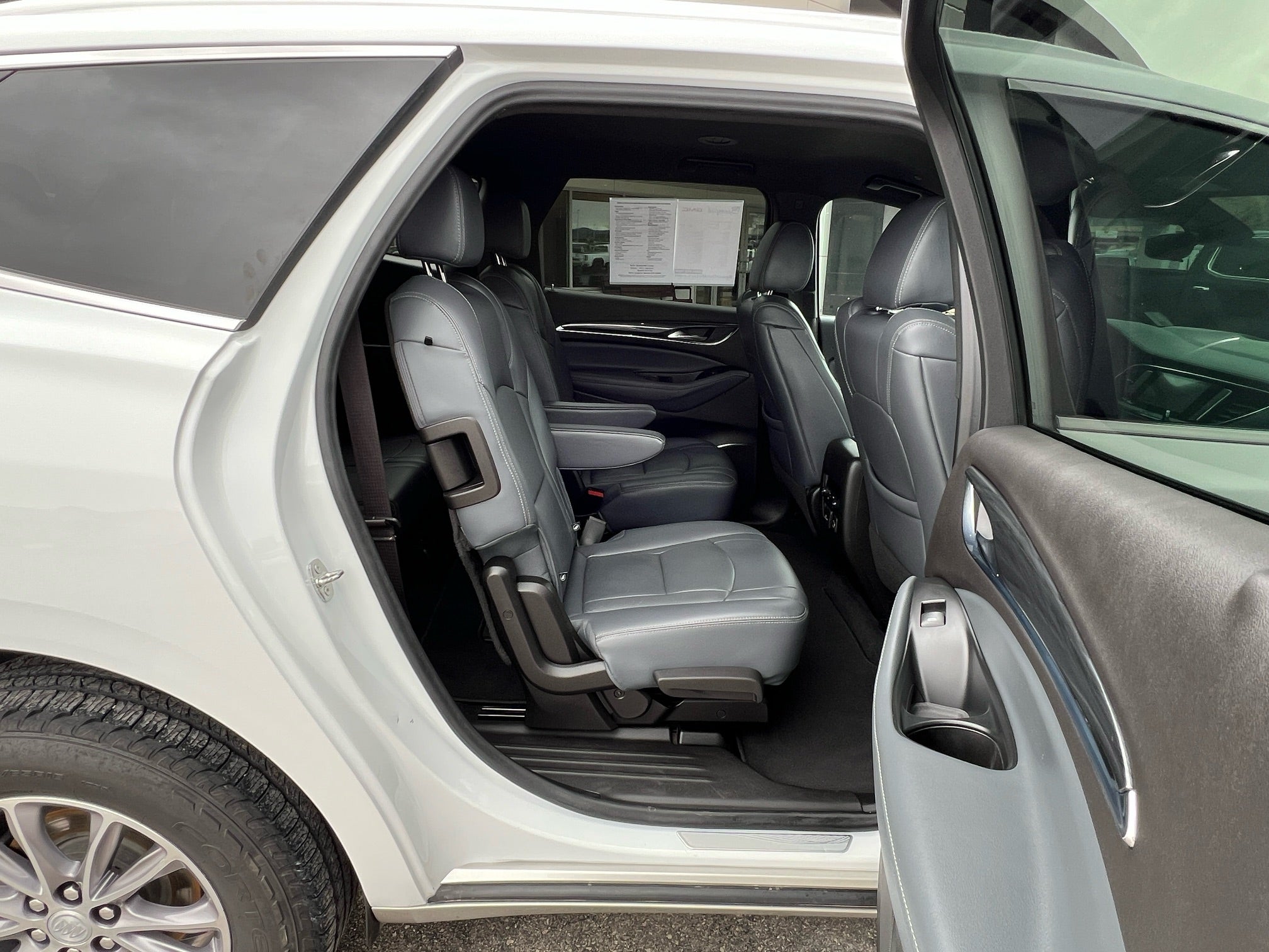 2022 Buick Enclave Base