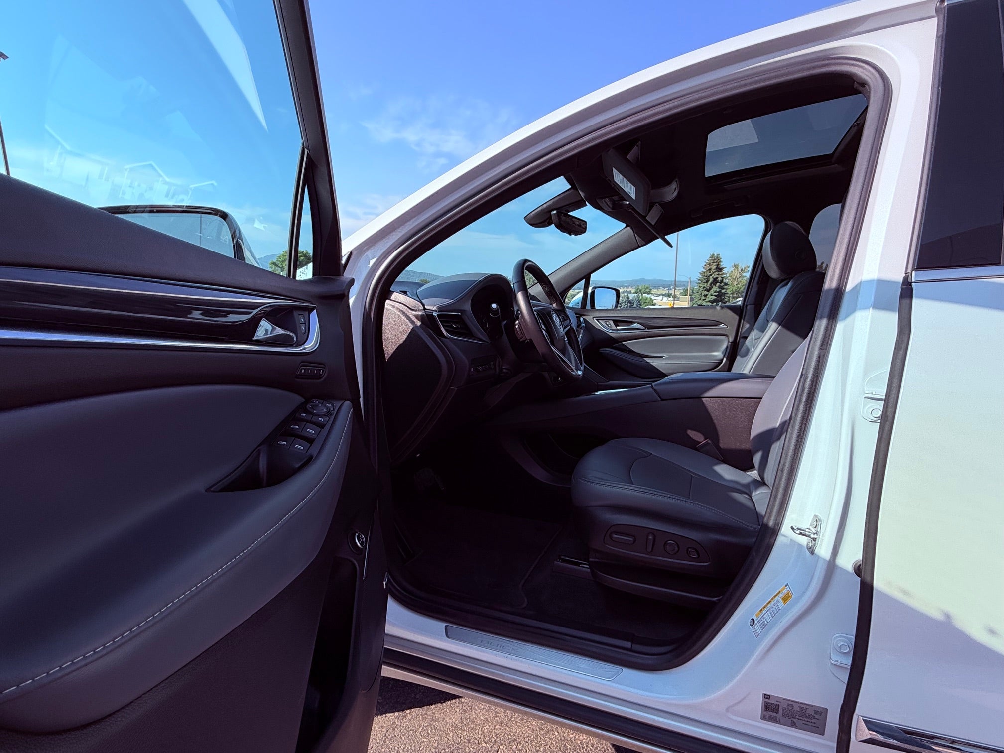 2022 Buick Enclave Base