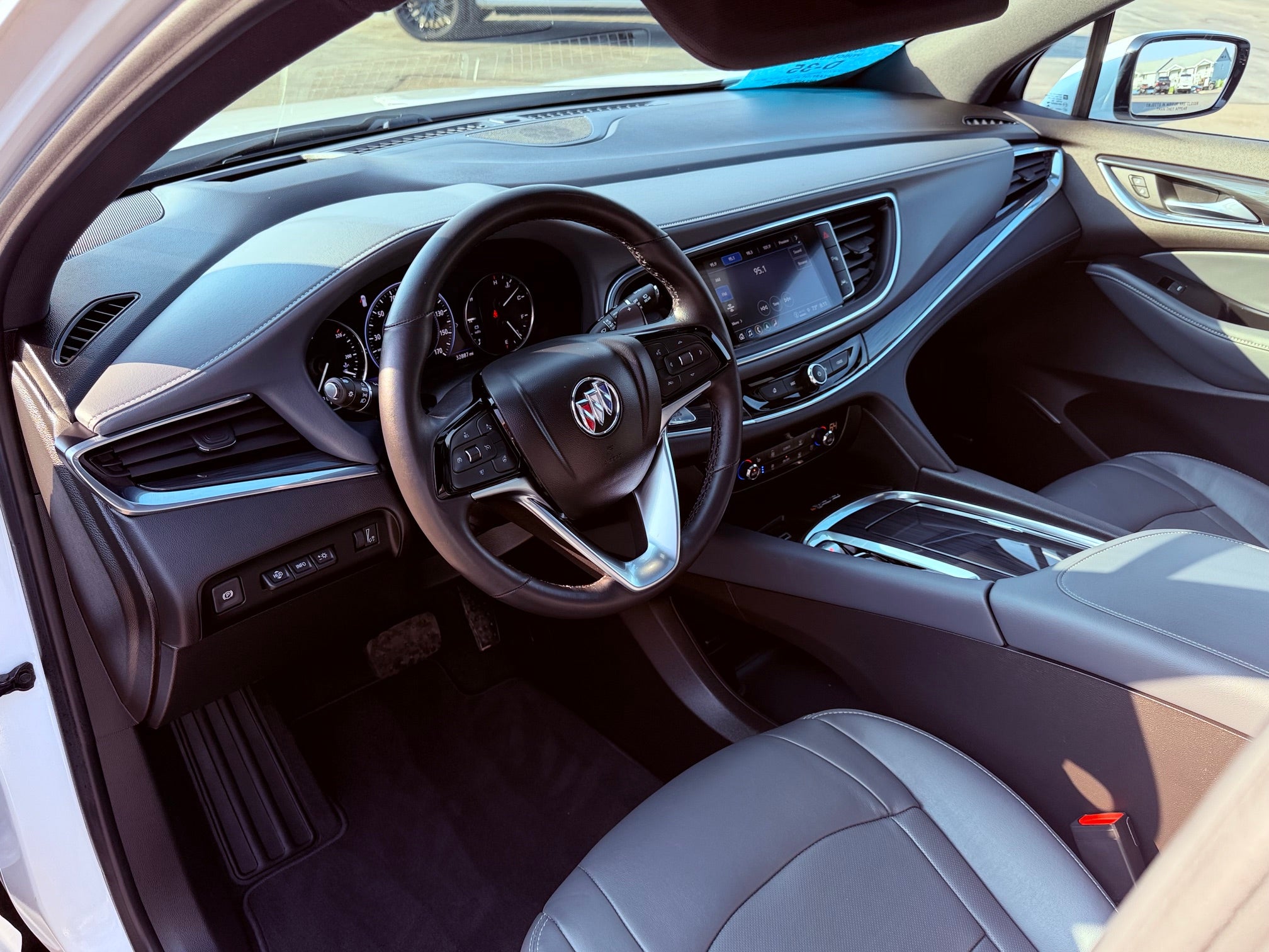 2022 Buick Enclave Base