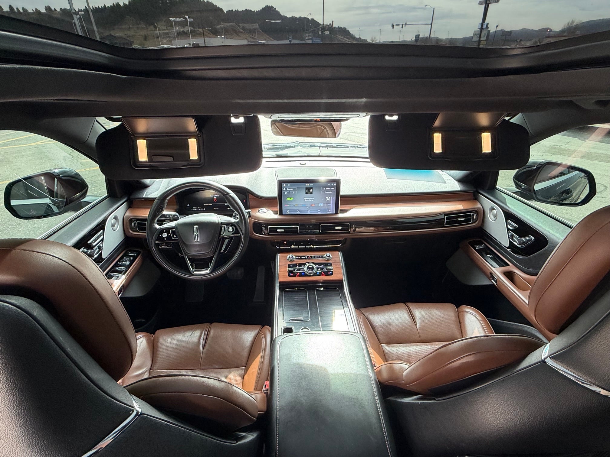 2020 Lincoln Aviator Base