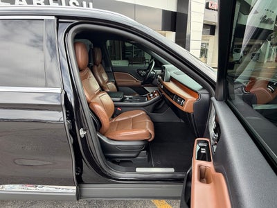 2020 Lincoln Aviator Base