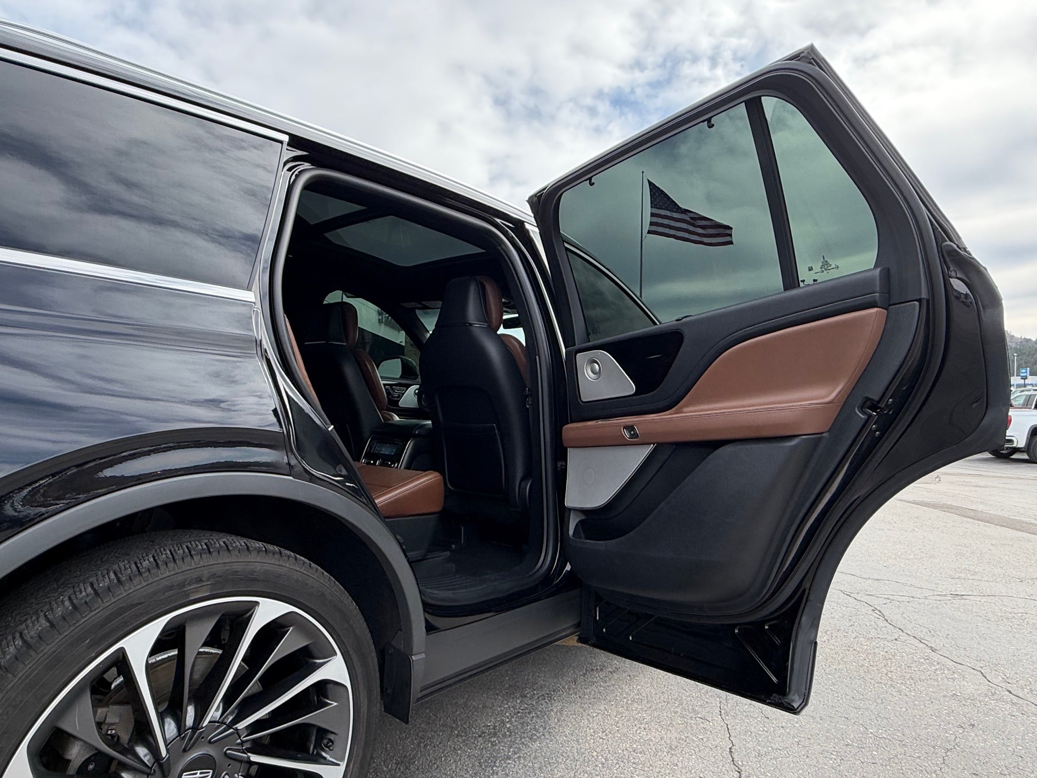 2020 Lincoln Aviator Base