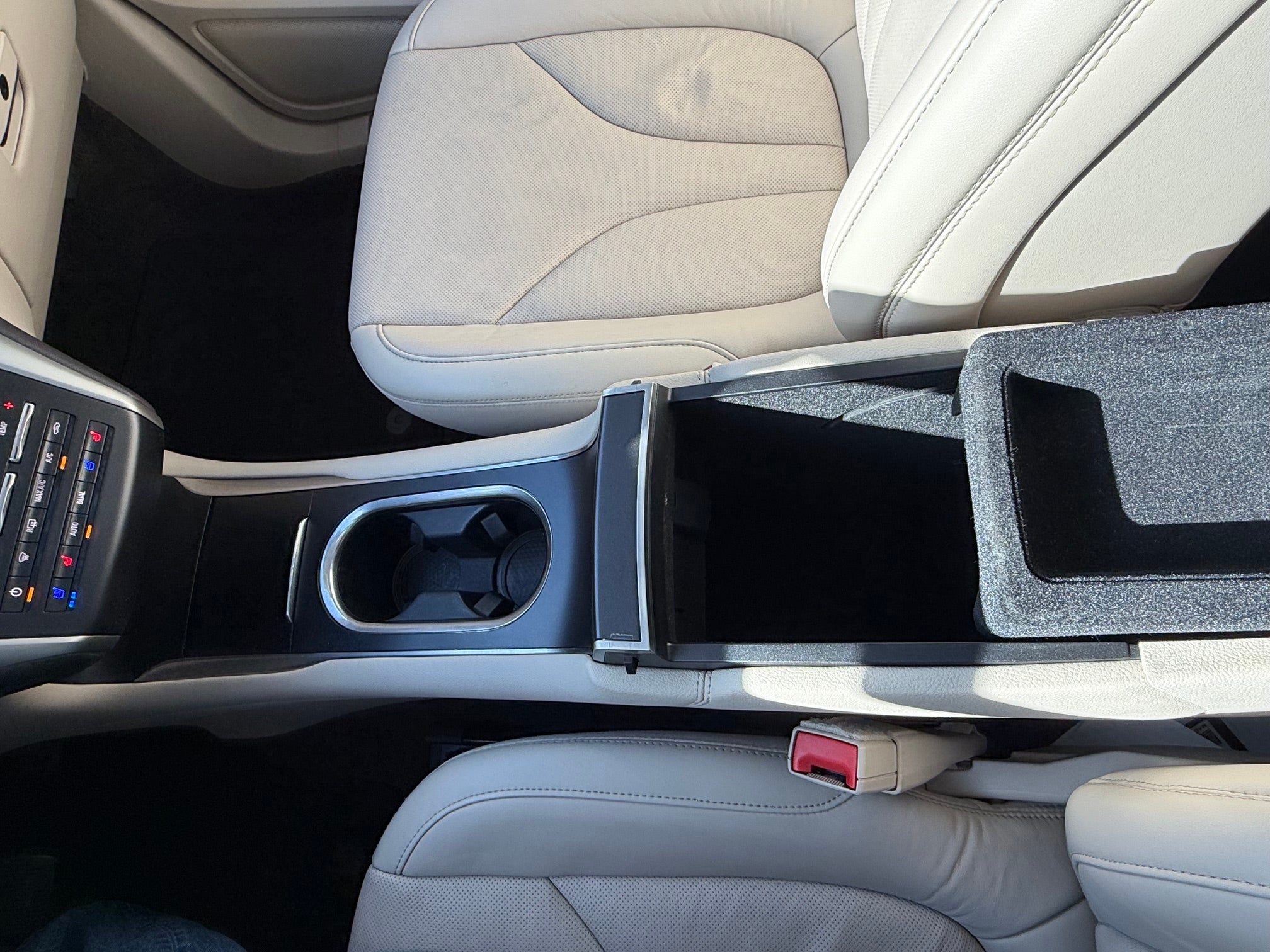 2019 Lincoln MKC Base