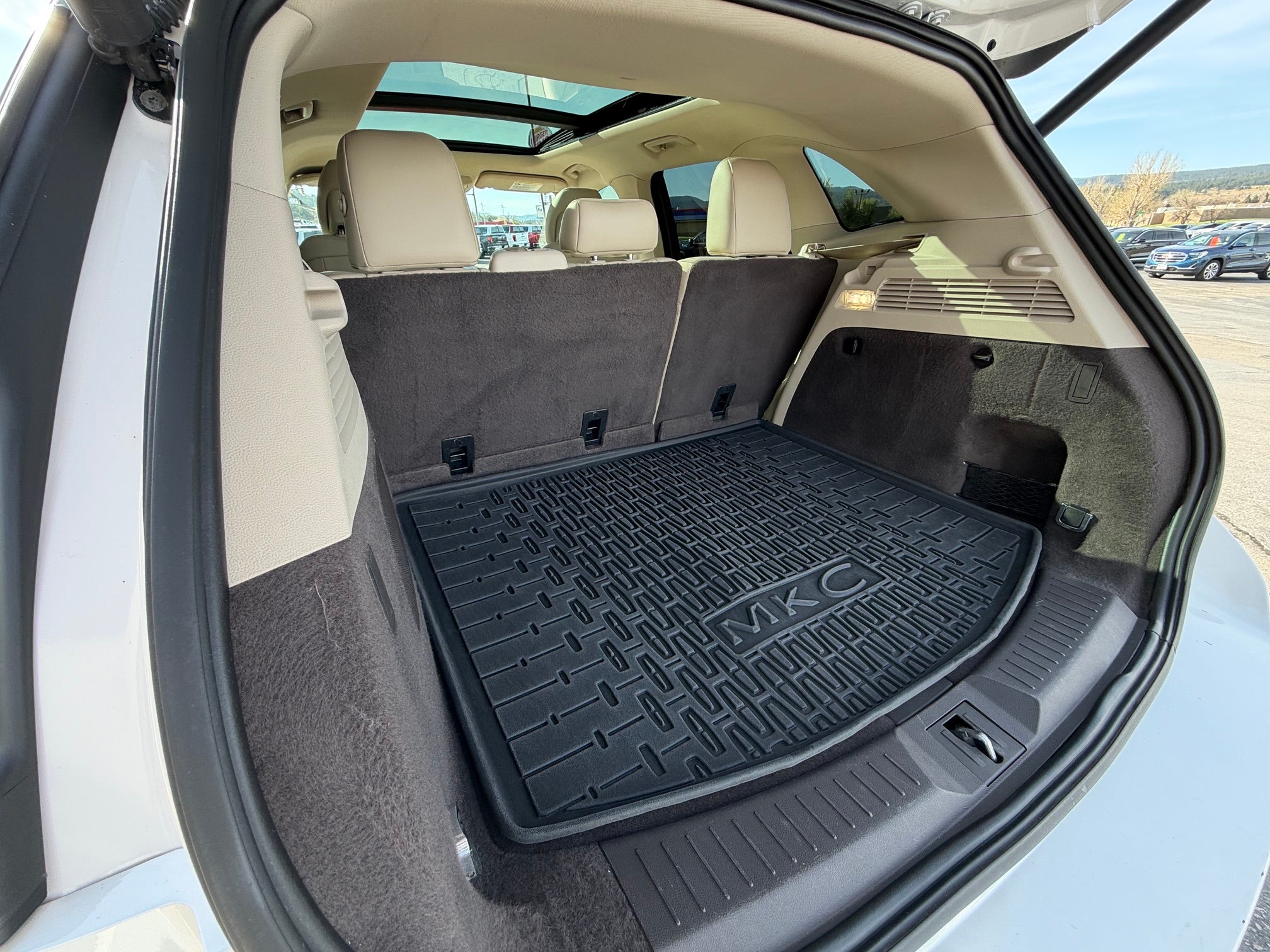 2019 Lincoln MKC Base