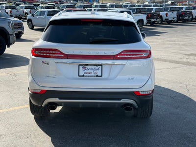 2019 Lincoln MKC Base